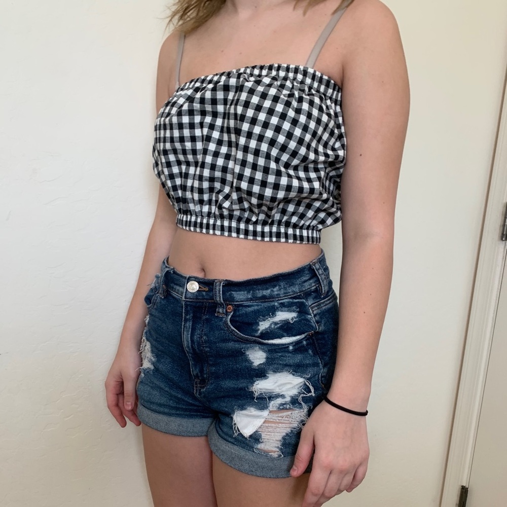 picnic table checker board cropped top tube top